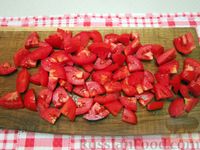 Салат с курицей, помидорами и цветной капустой