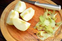 Картофельный салат с копчёной скумбрией, яблоком и огурцом